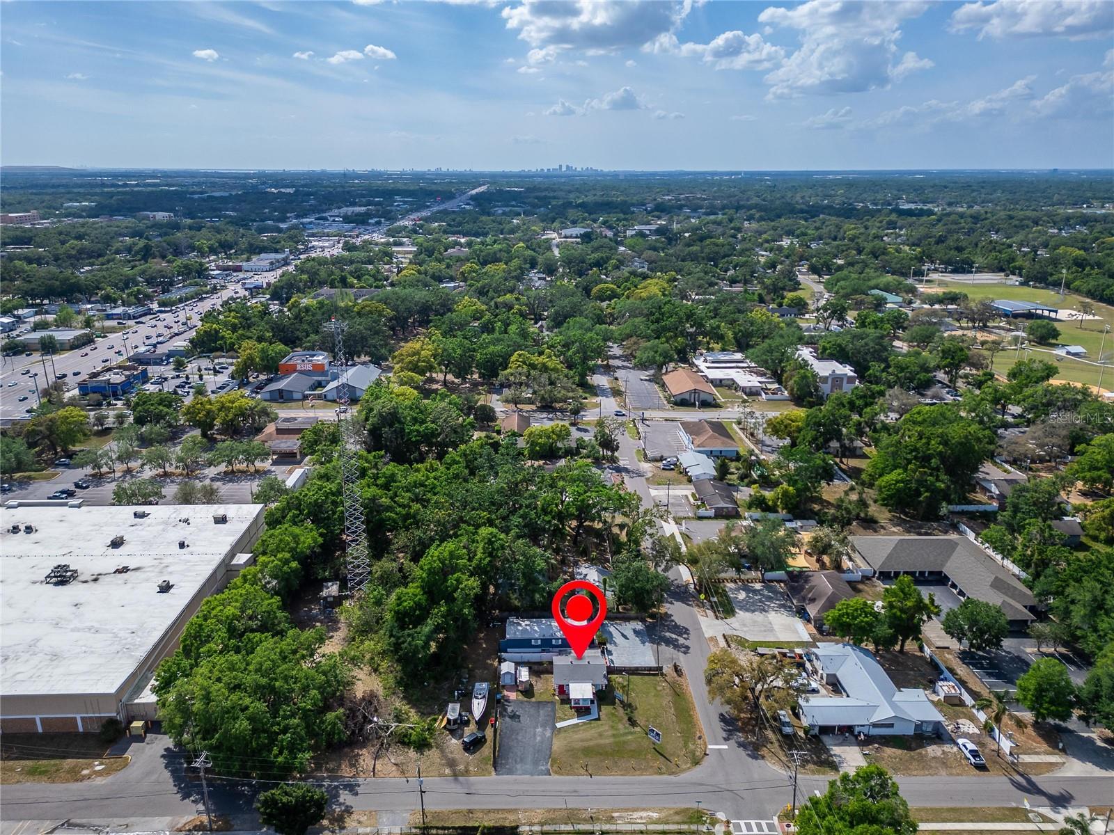 Listing photo id 67 for 126 Ridgewood Avenue