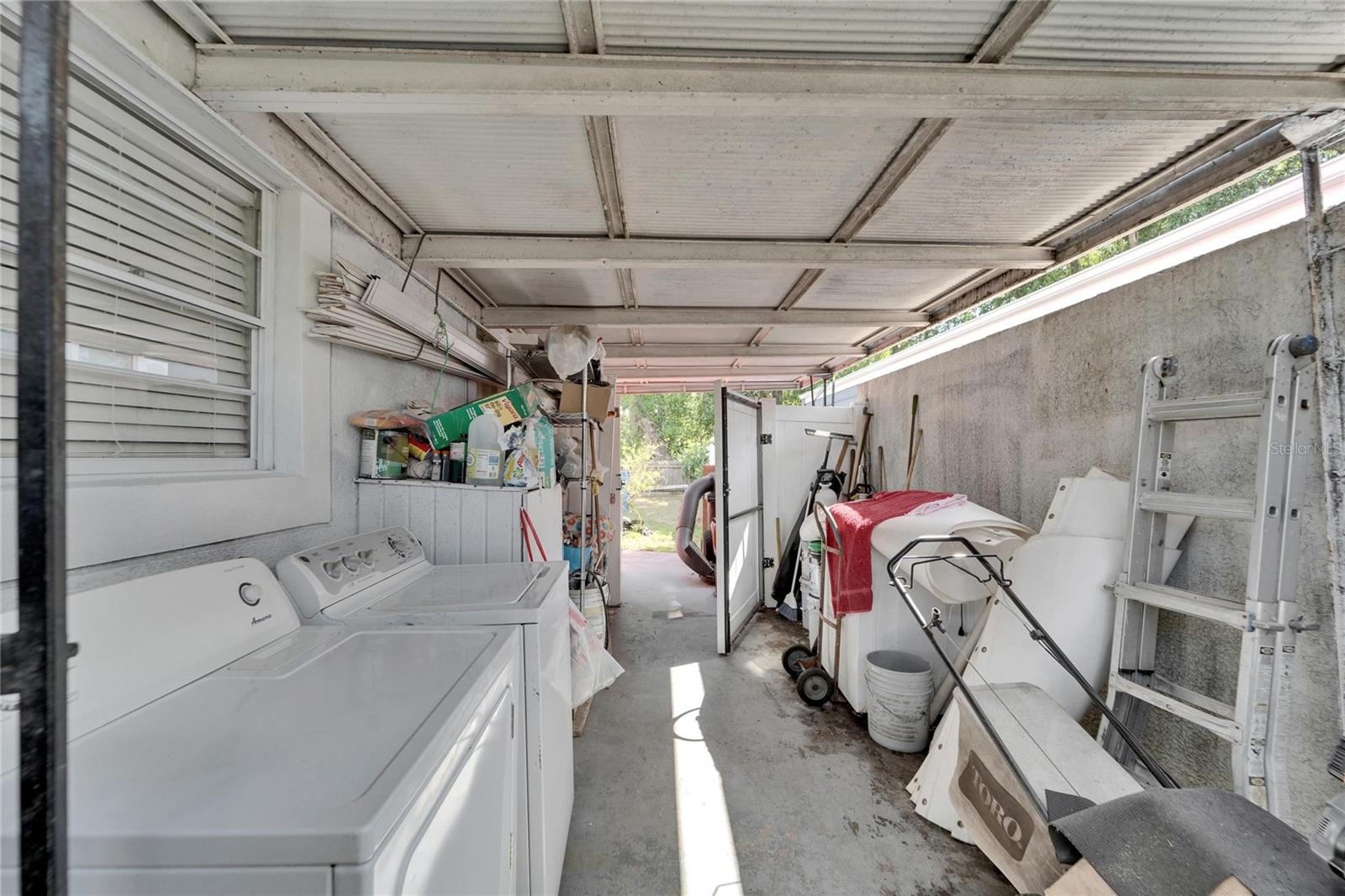 Listing photo id 71 for 126 Ridgewood Avenue