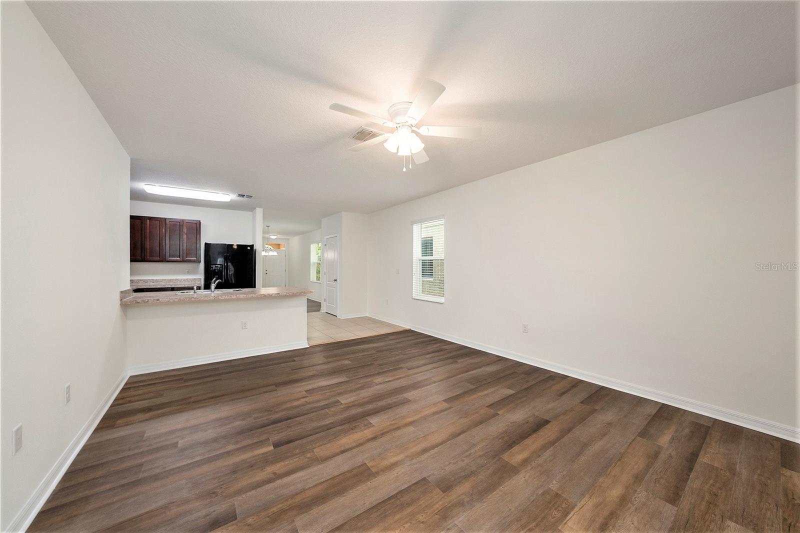 Image 9 of 26 For 10212 Hawk Storm Avenue