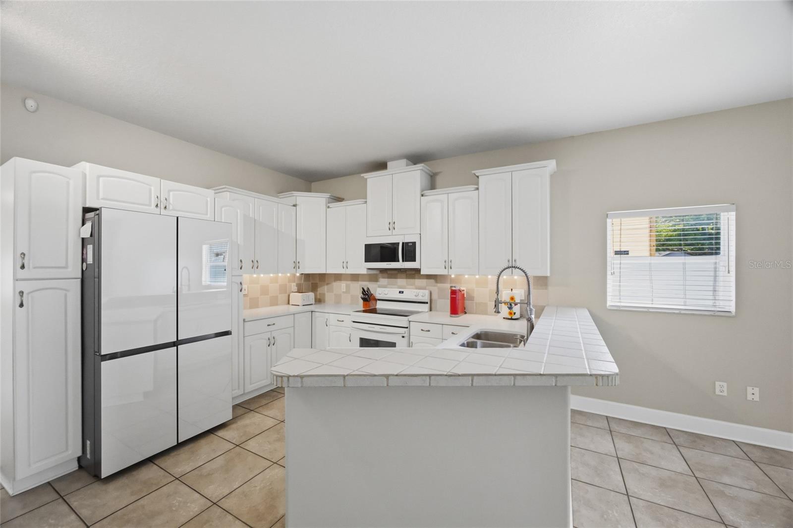 Image 14 of 55 For 3804 Arlington Avenue