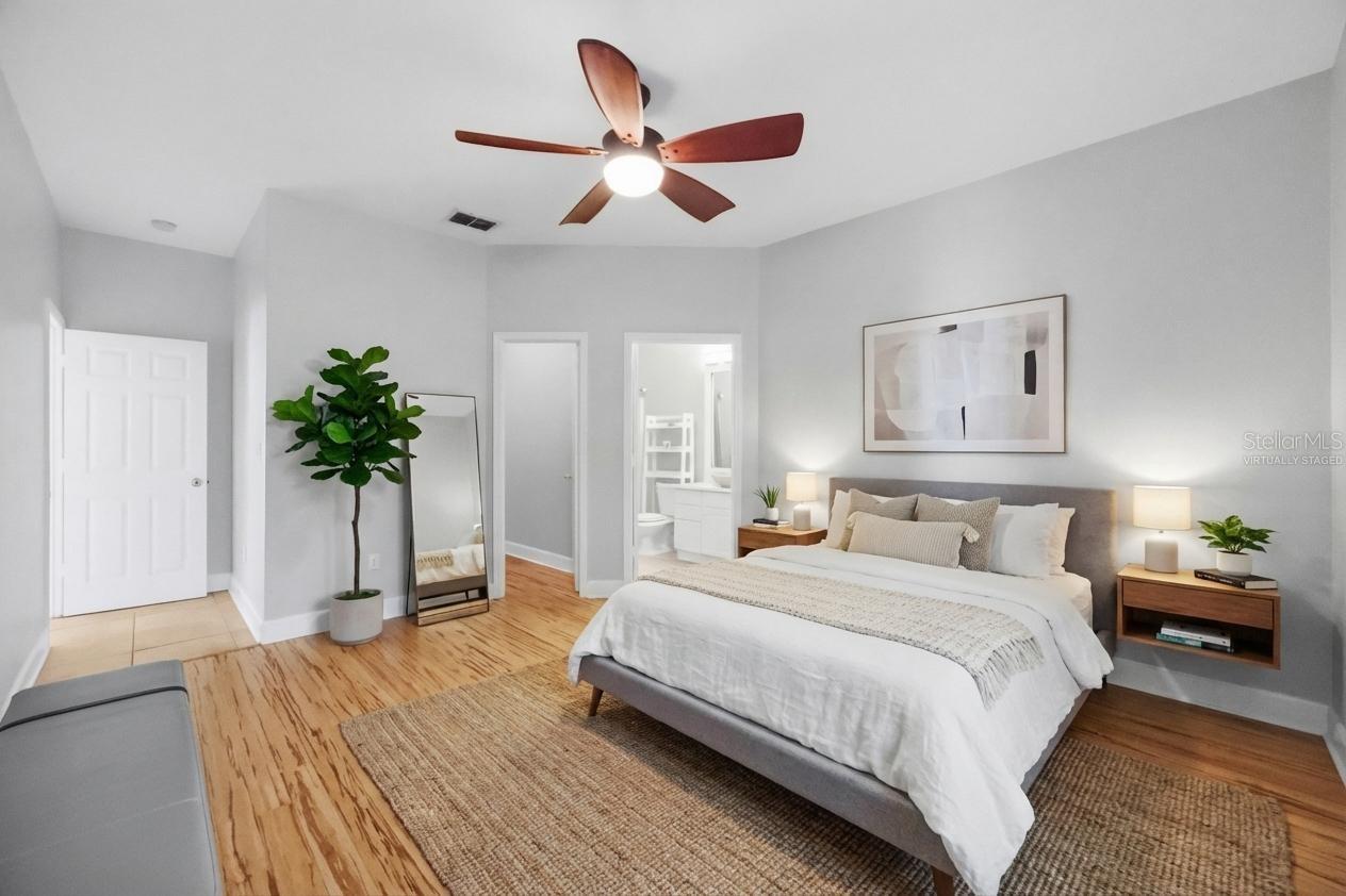 Image 3 of 55 For 3804 Arlington Avenue