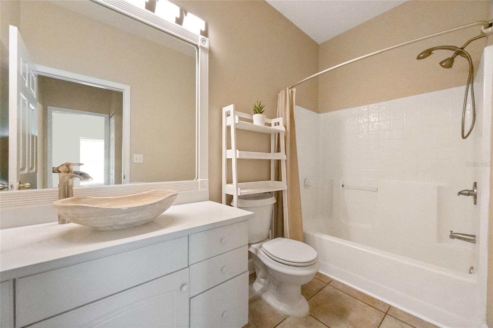 Image 37 of 55 For 3804 Arlington Avenue