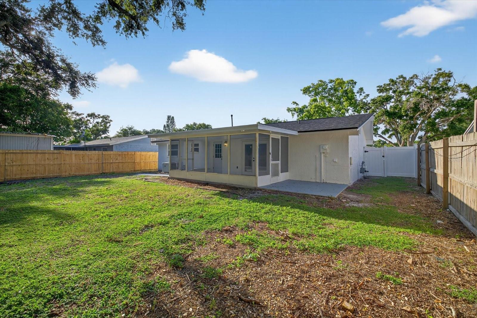 Image 28 of 31 For 2813 Candlewood Street