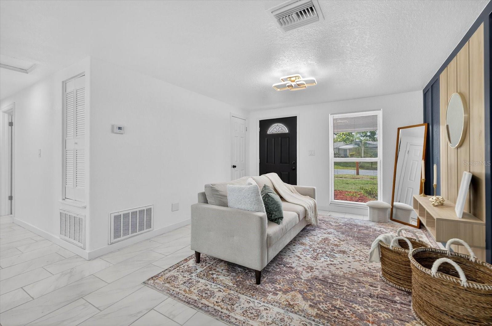 Image 7 of 31 For 2813 Candlewood Street