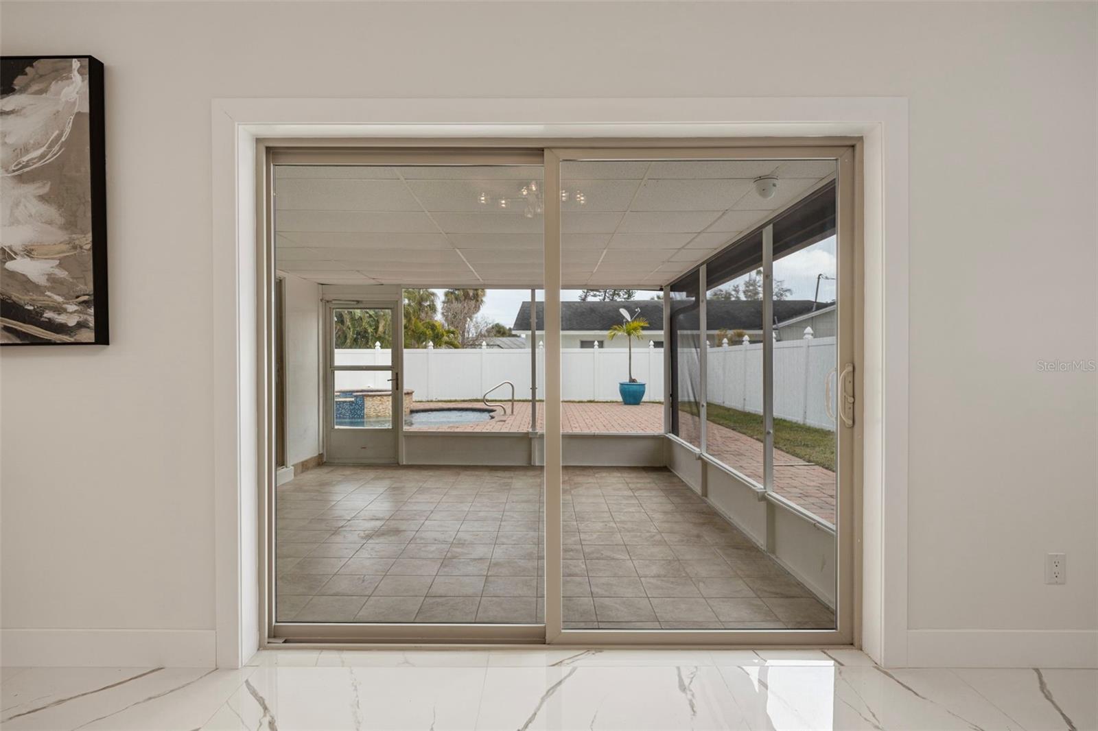 Image 17 of 57 For 5921 Denver Street Ne