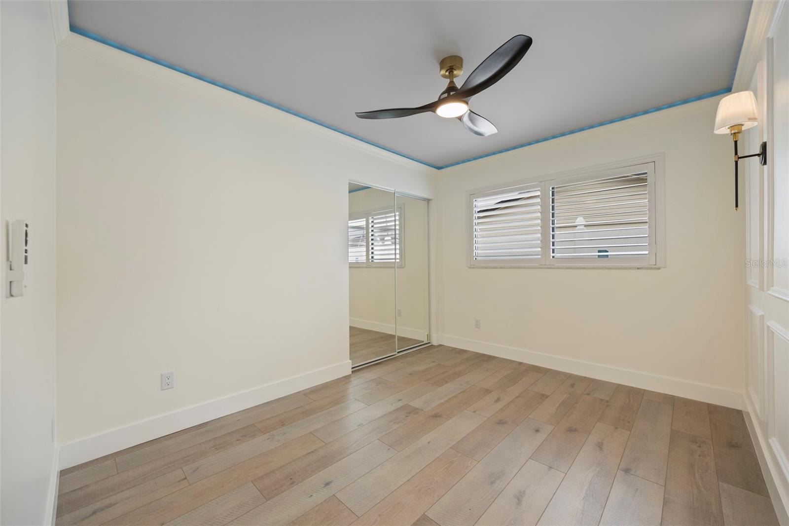 Image 29 of 57 For 5921 Denver Street Ne