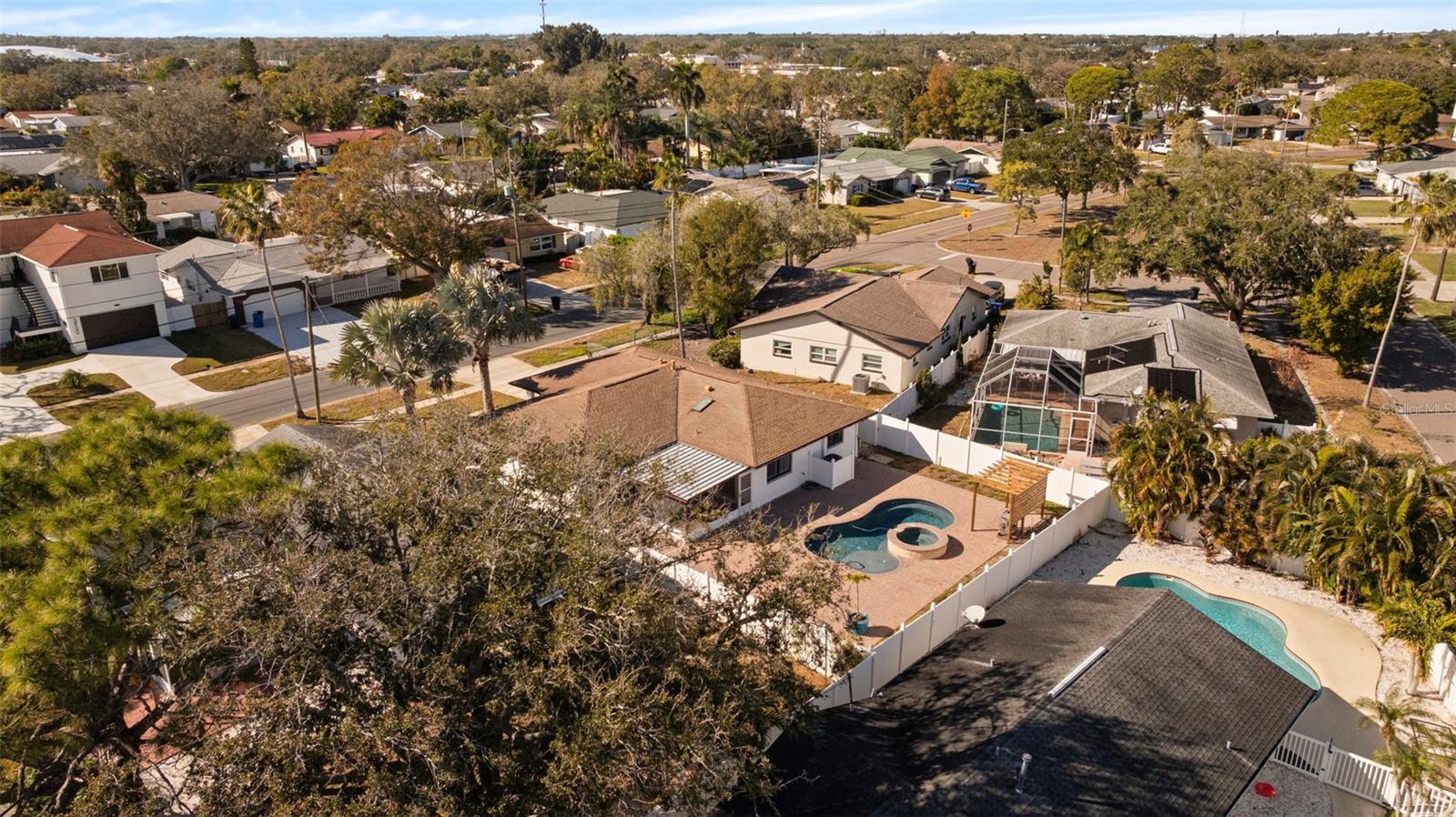 Image 47 of 57 For 5921 Denver Street Ne