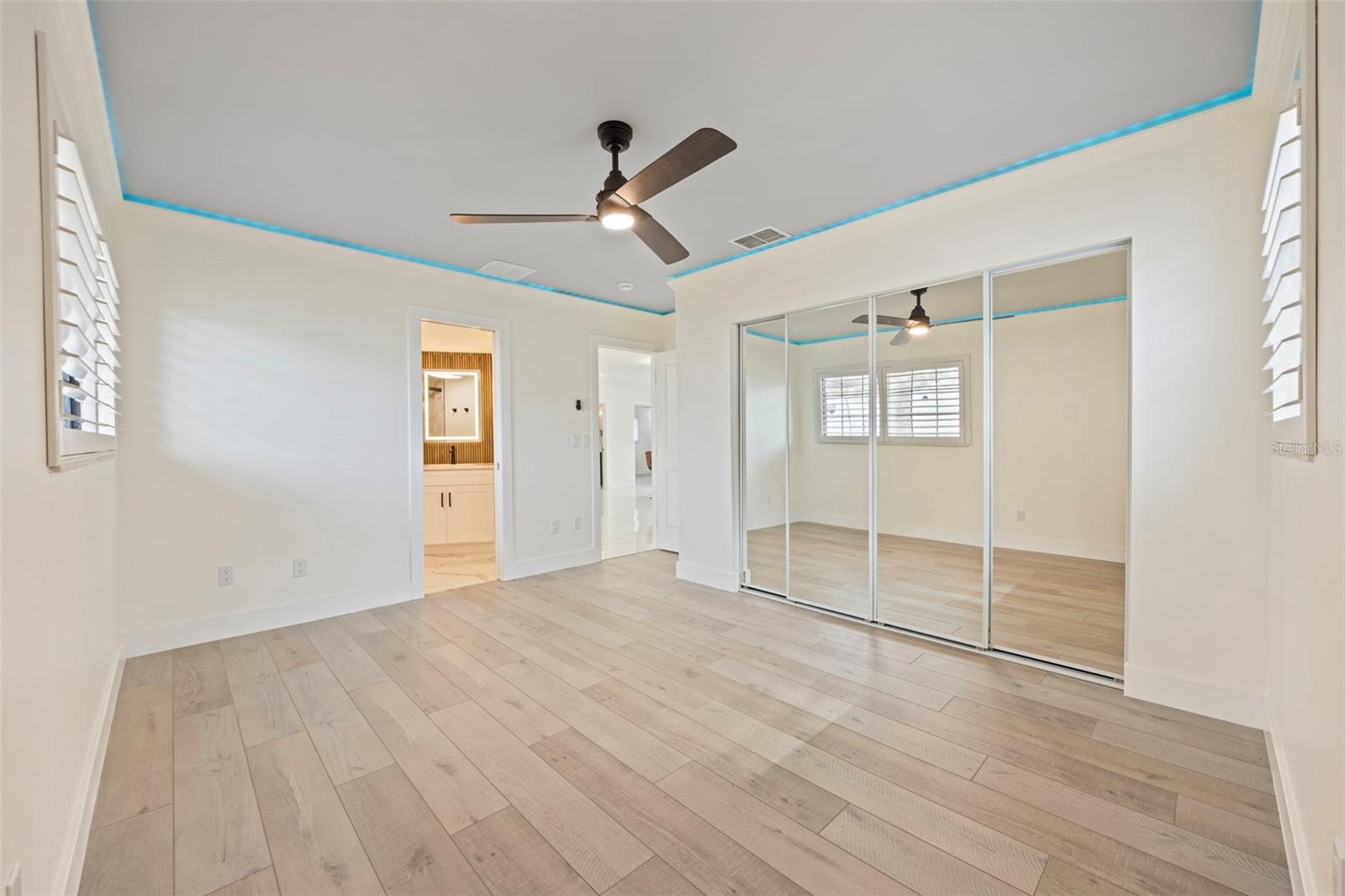 Image 9 of 57 For 5921 Denver Street Ne