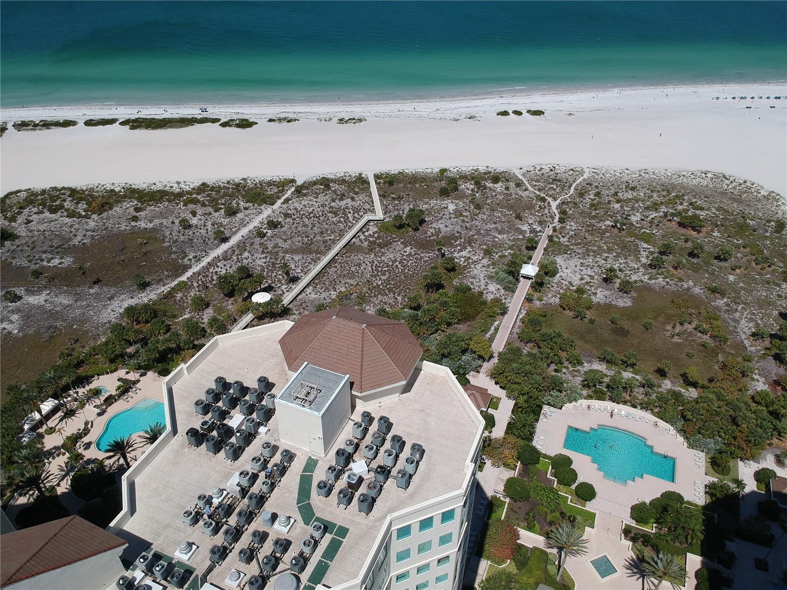 Image 10 of 88 For 1180 Gulf Boulevard 306