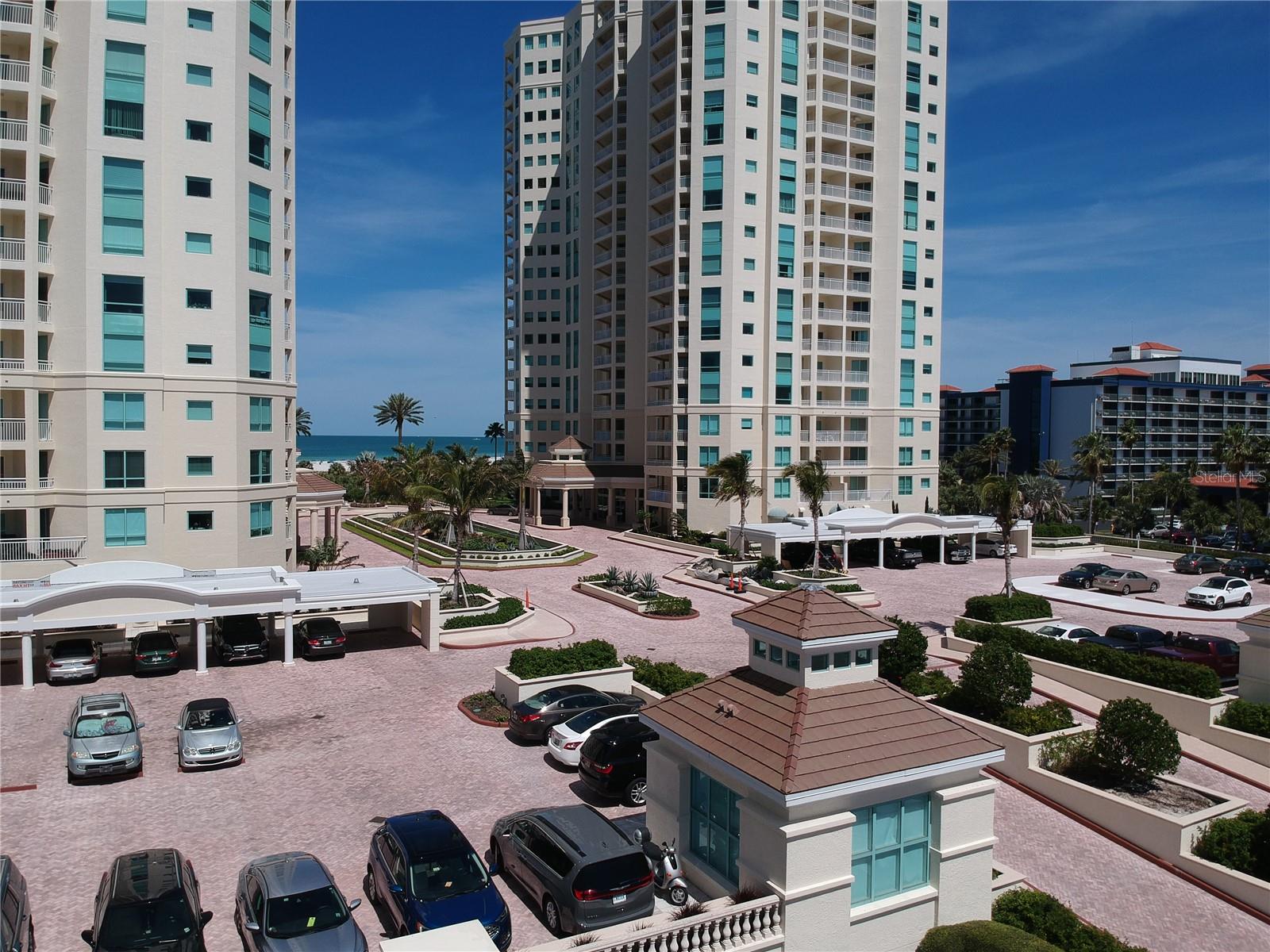 Image 14 of 88 For 1180 Gulf Boulevard 306