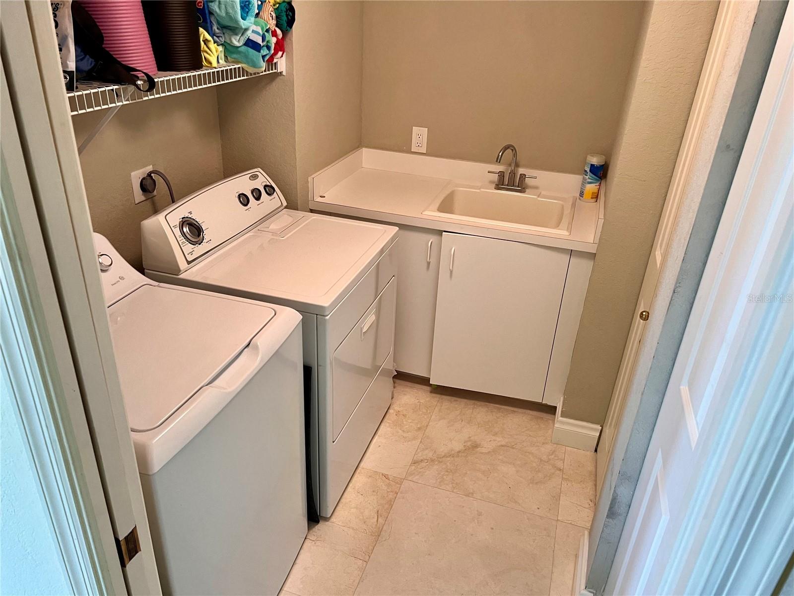 Image 38 of 88 For 1180 Gulf Boulevard 306