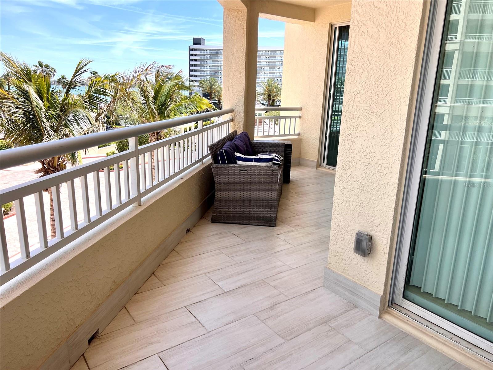 Image 56 of 88 For 1180 Gulf Boulevard 306