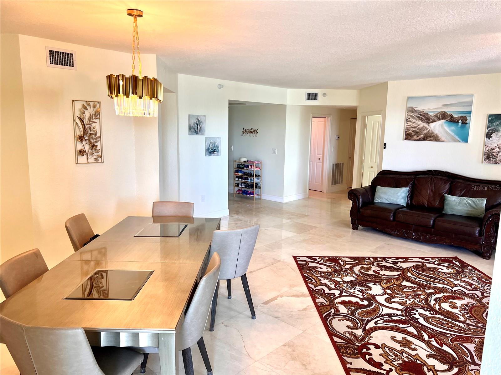 Image 58 of 88 For 1180 Gulf Boulevard 306