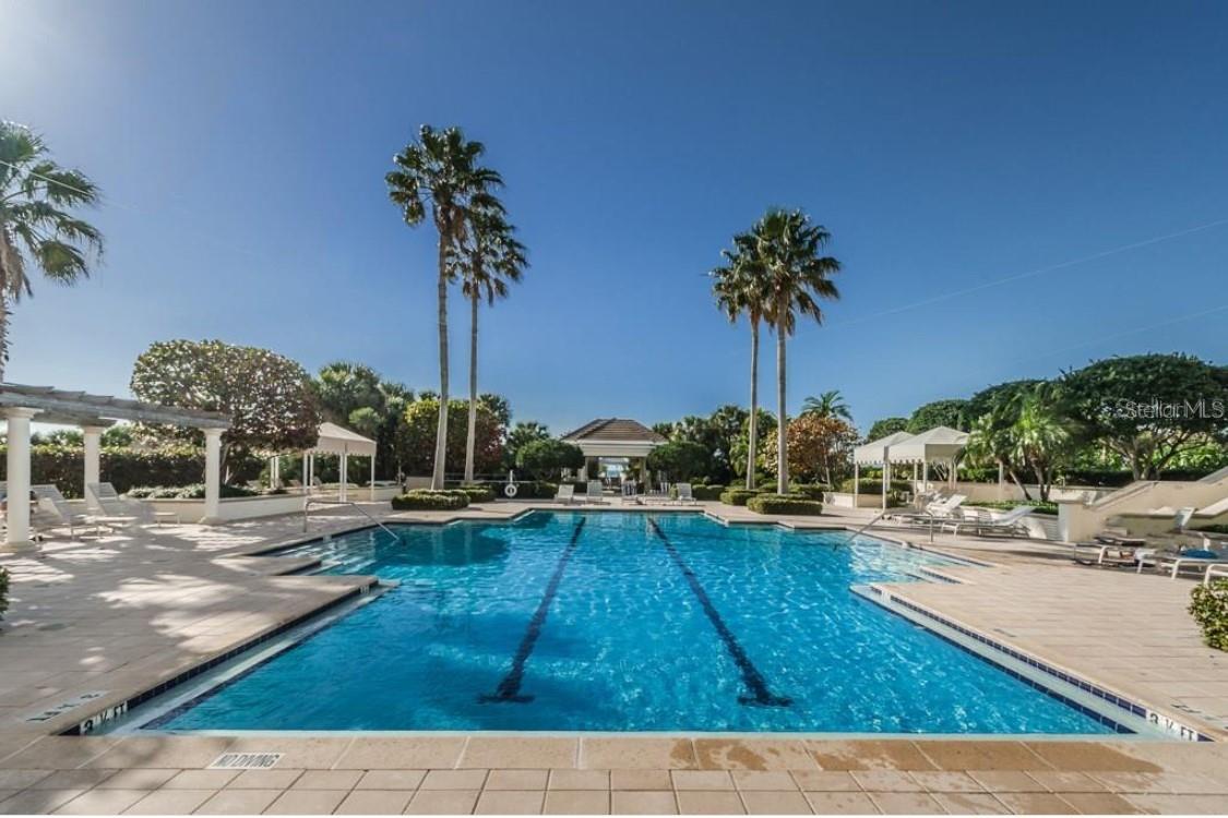 Image 6 of 88 For 1180 Gulf Boulevard 306