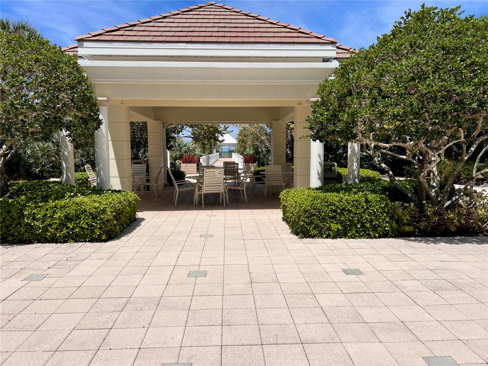 Image 86 of 88 For 1180 Gulf Boulevard 306