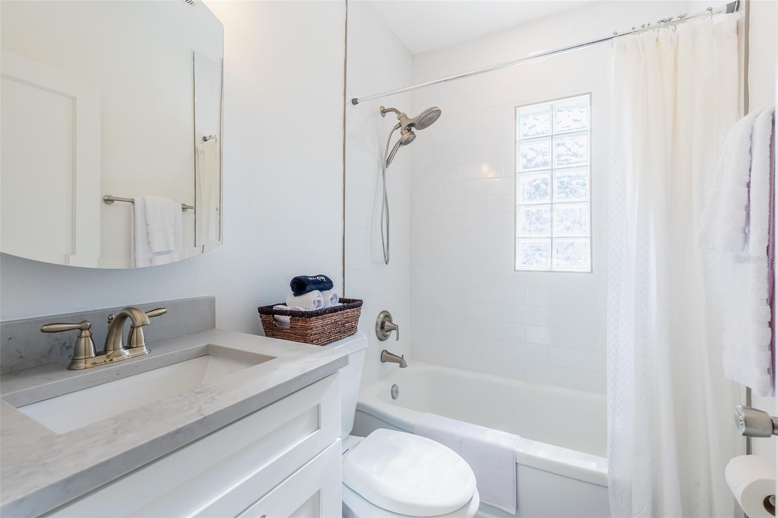 Image 26 of 35 For 1712 Clark Avenue