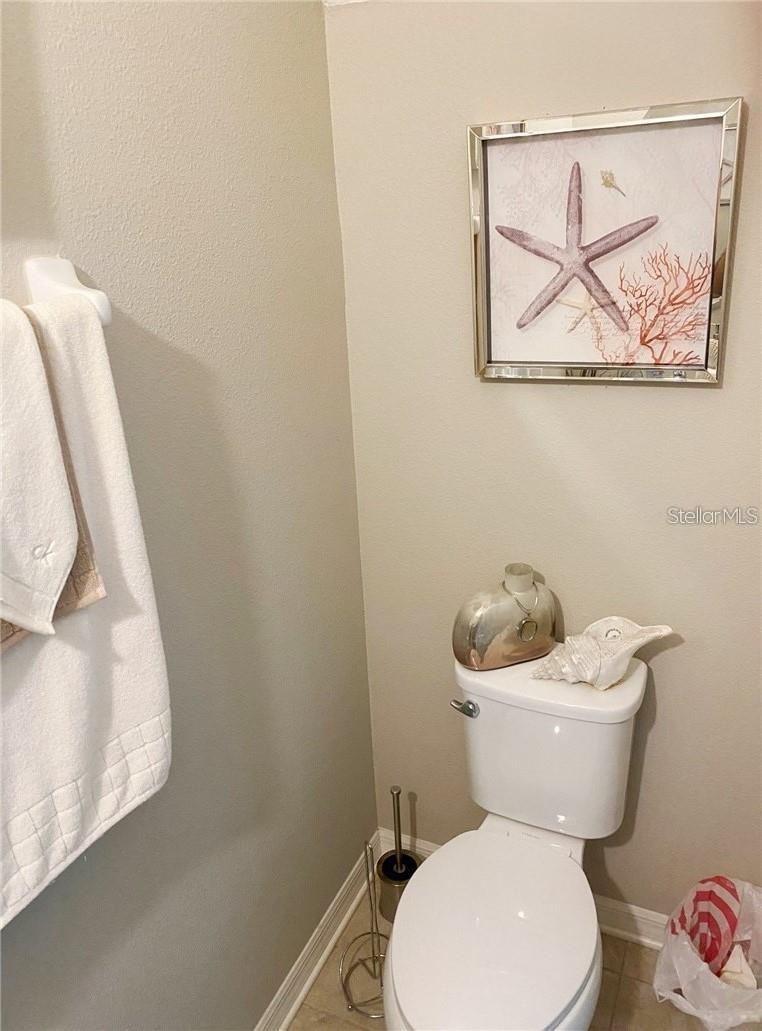 Image 12 of 32 For 6984 Holly Heath Drive