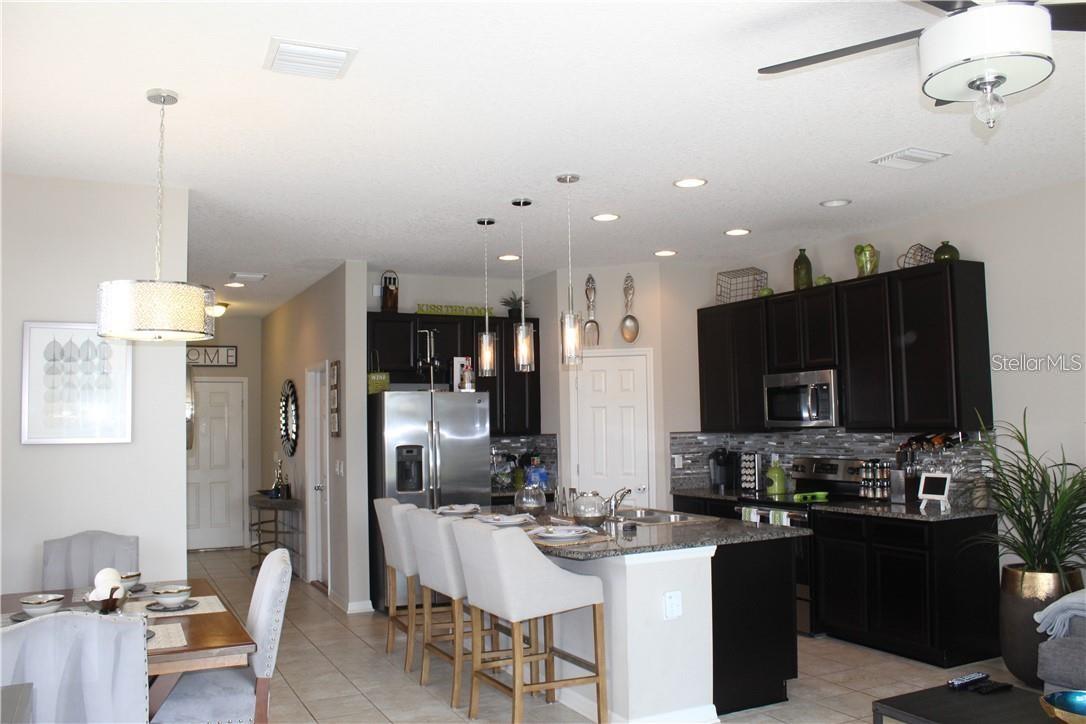 Image 6 of 32 For 6984 Holly Heath Drive