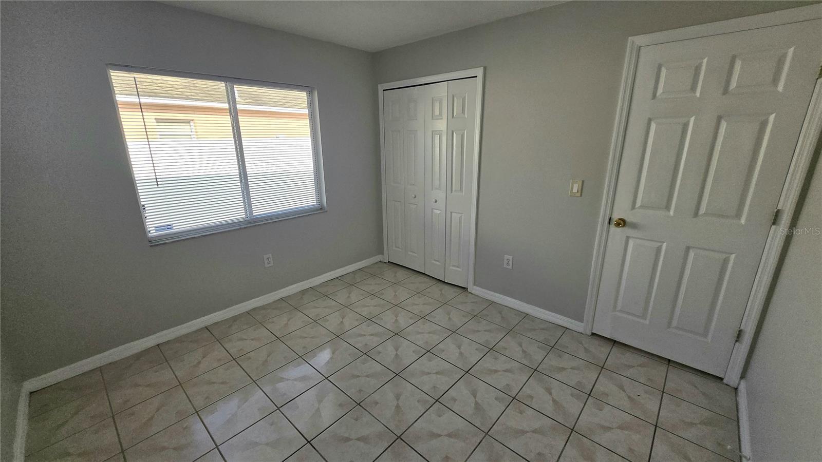 Image 20 of 32 For 1506 Silktree Court