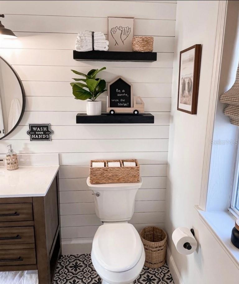 Image 13 of 31 For 6030 225th Street E