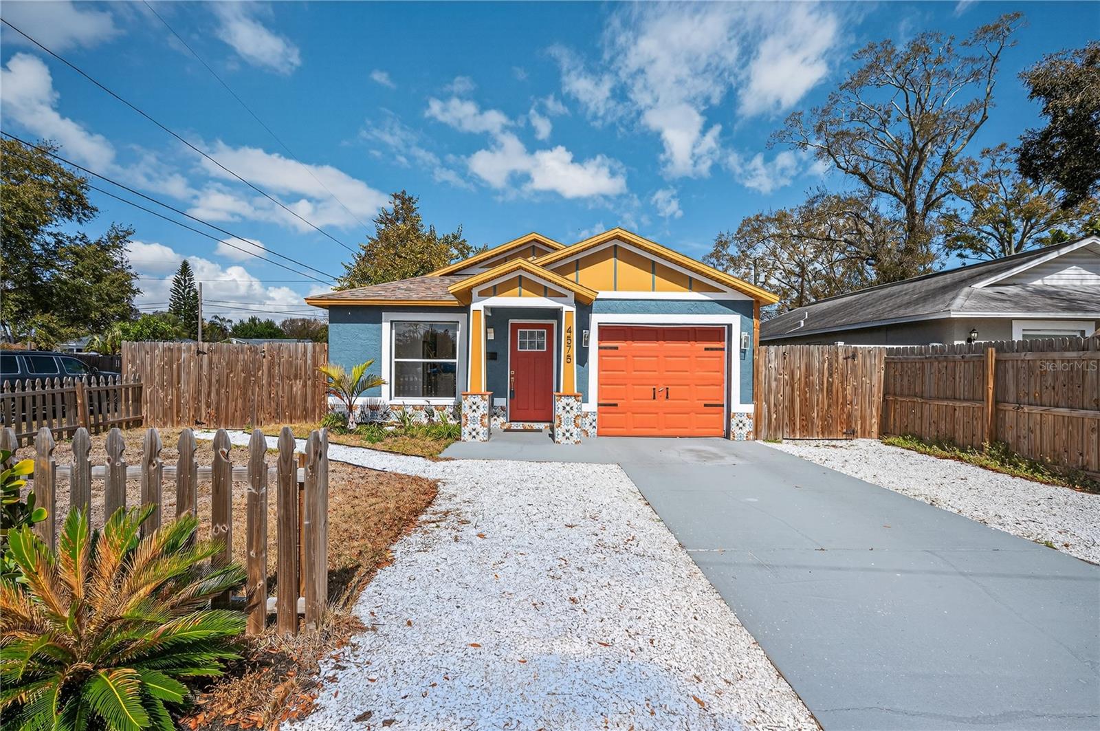 Image 21 of 23 For 4575 20th Avenue S