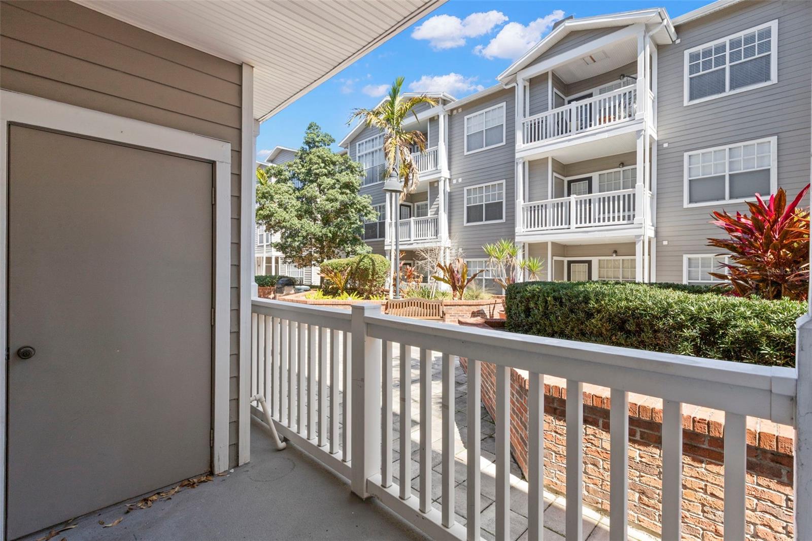 Image 12 of 35 For 800 Dakota Avenue 214