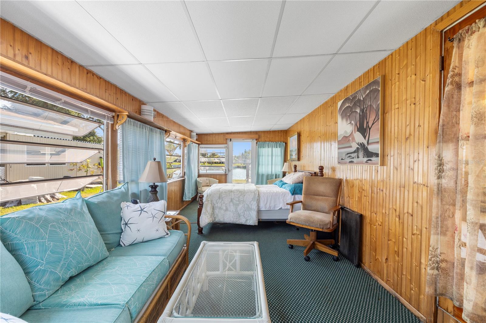 Image 18 of 56 For 204 51st Avenue E