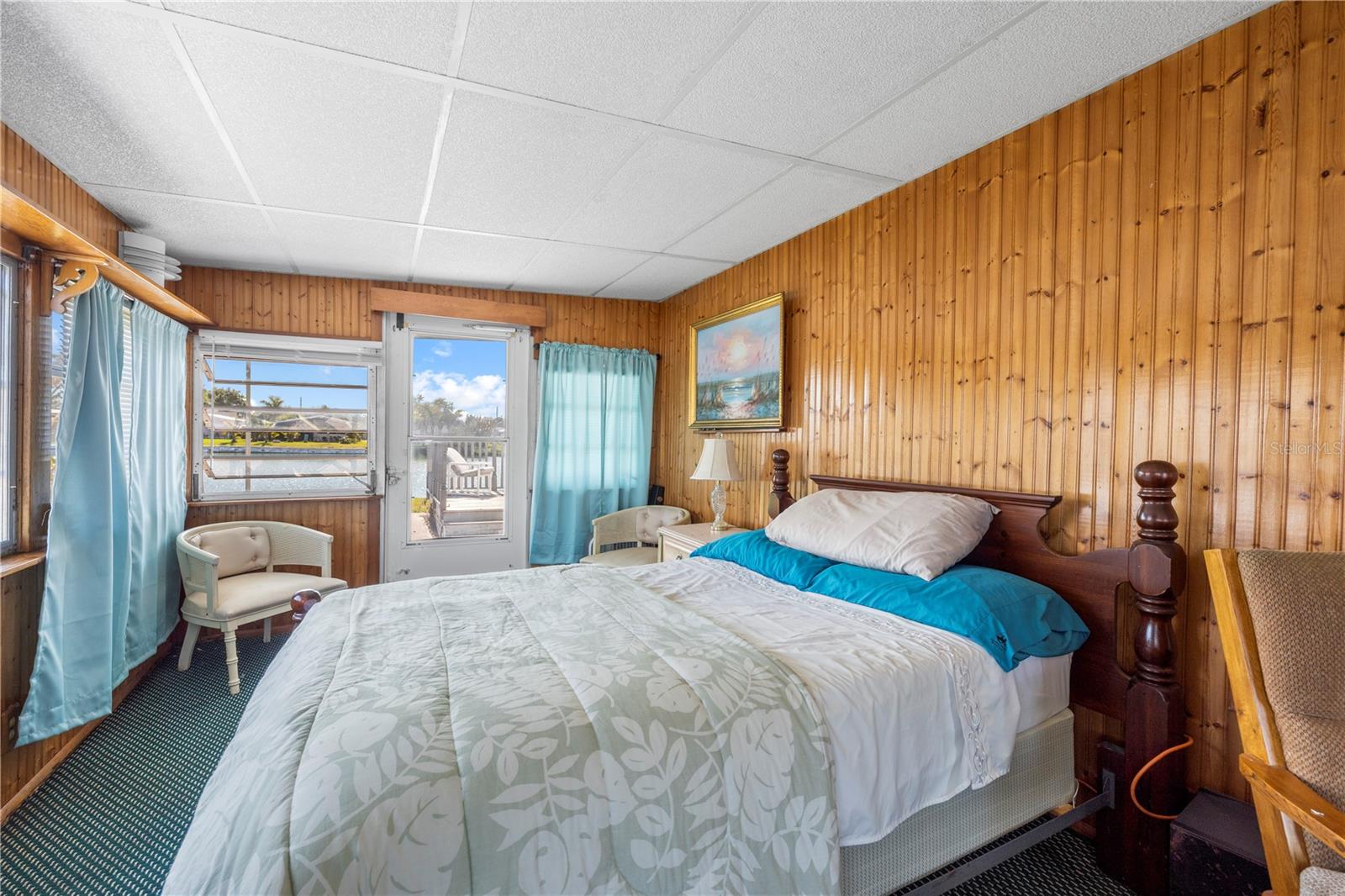 Image 21 of 56 For 204 51st Avenue E