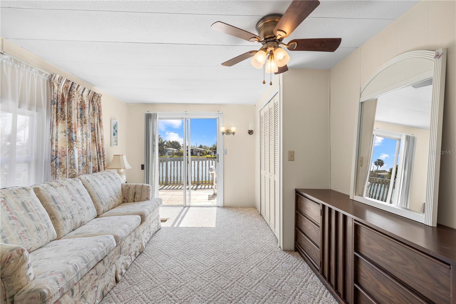 Image 25 of 56 For 204 51st Avenue E