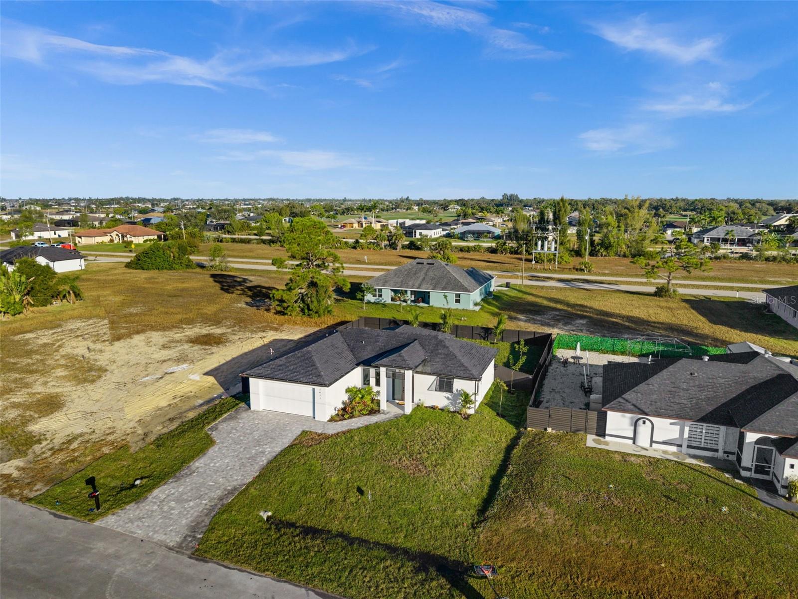 Listing photo id 45 for 2827 13th Street