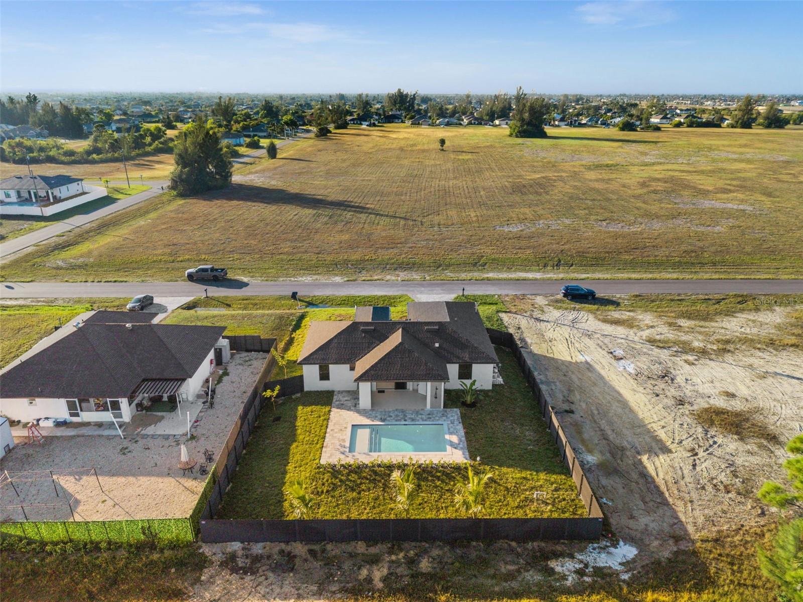 Listing photo id 46 for 2827 13th Street