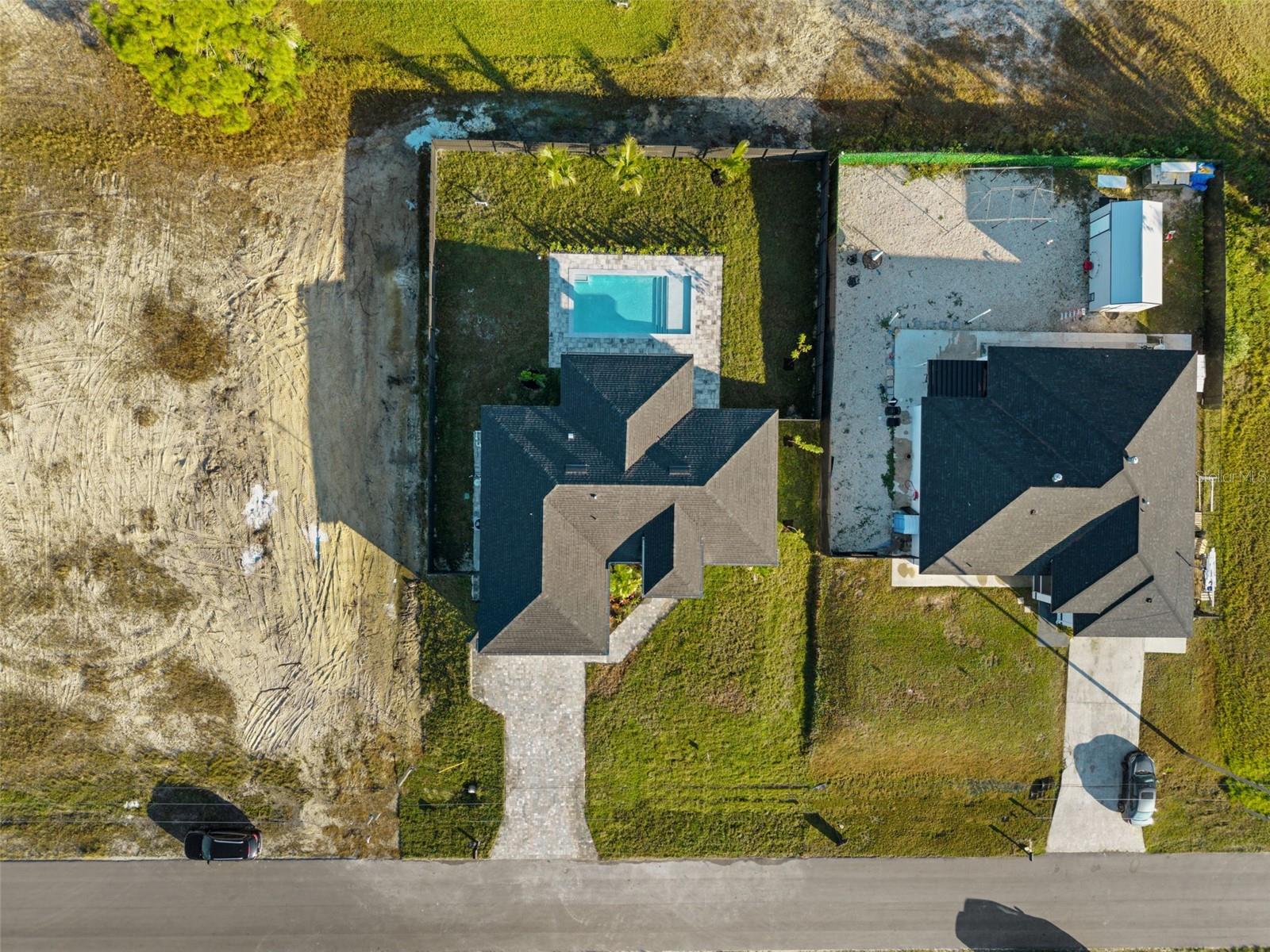 Listing photo id 47 for 2827 13th Street