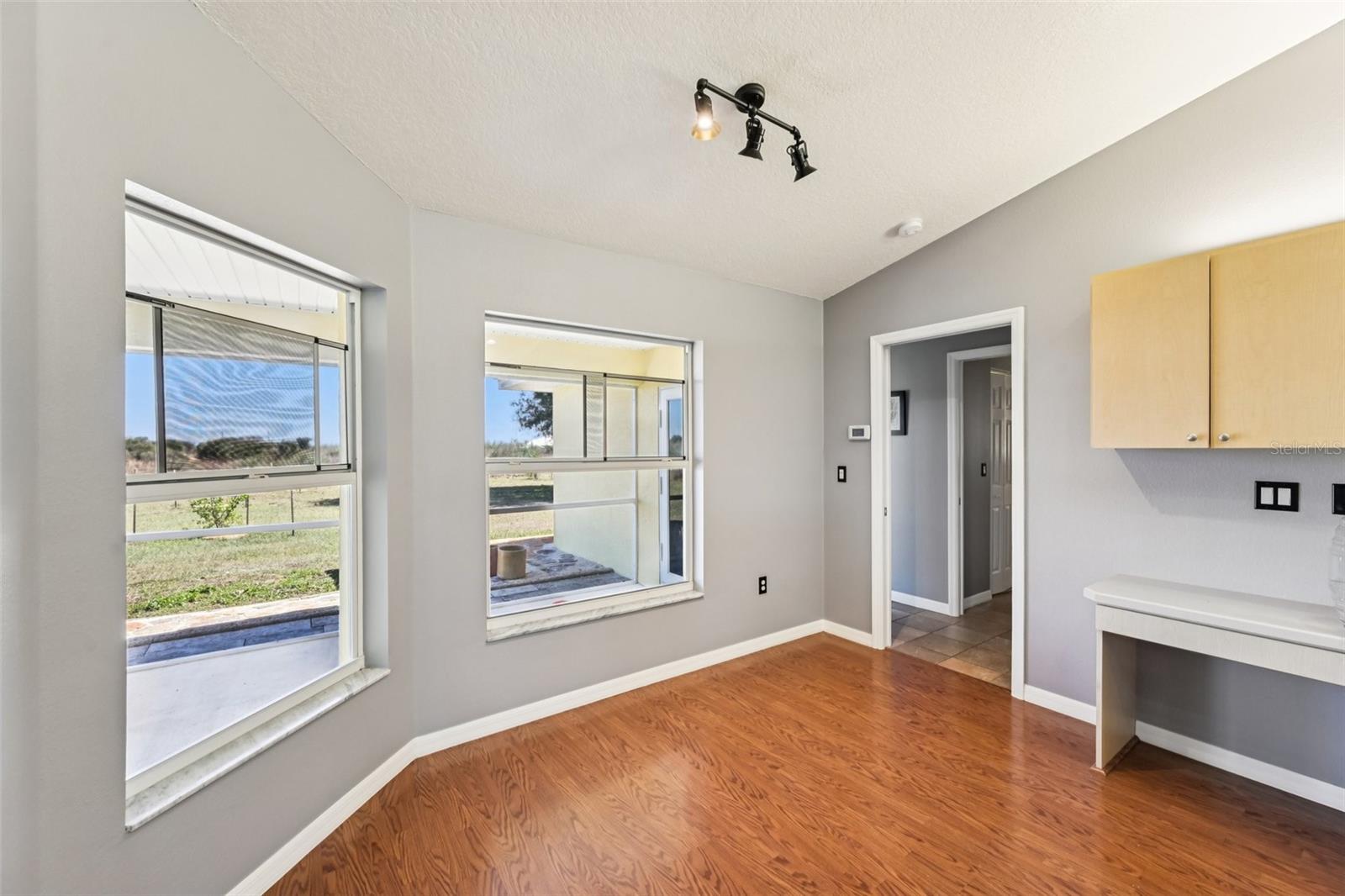 Image 10 of 36 For 13435 Mj Road