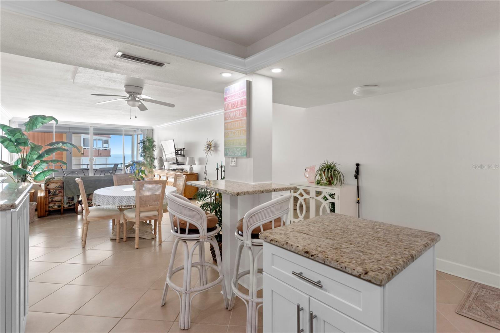 Image 10 of 35 For 17920 Gulf Boulevard 1102