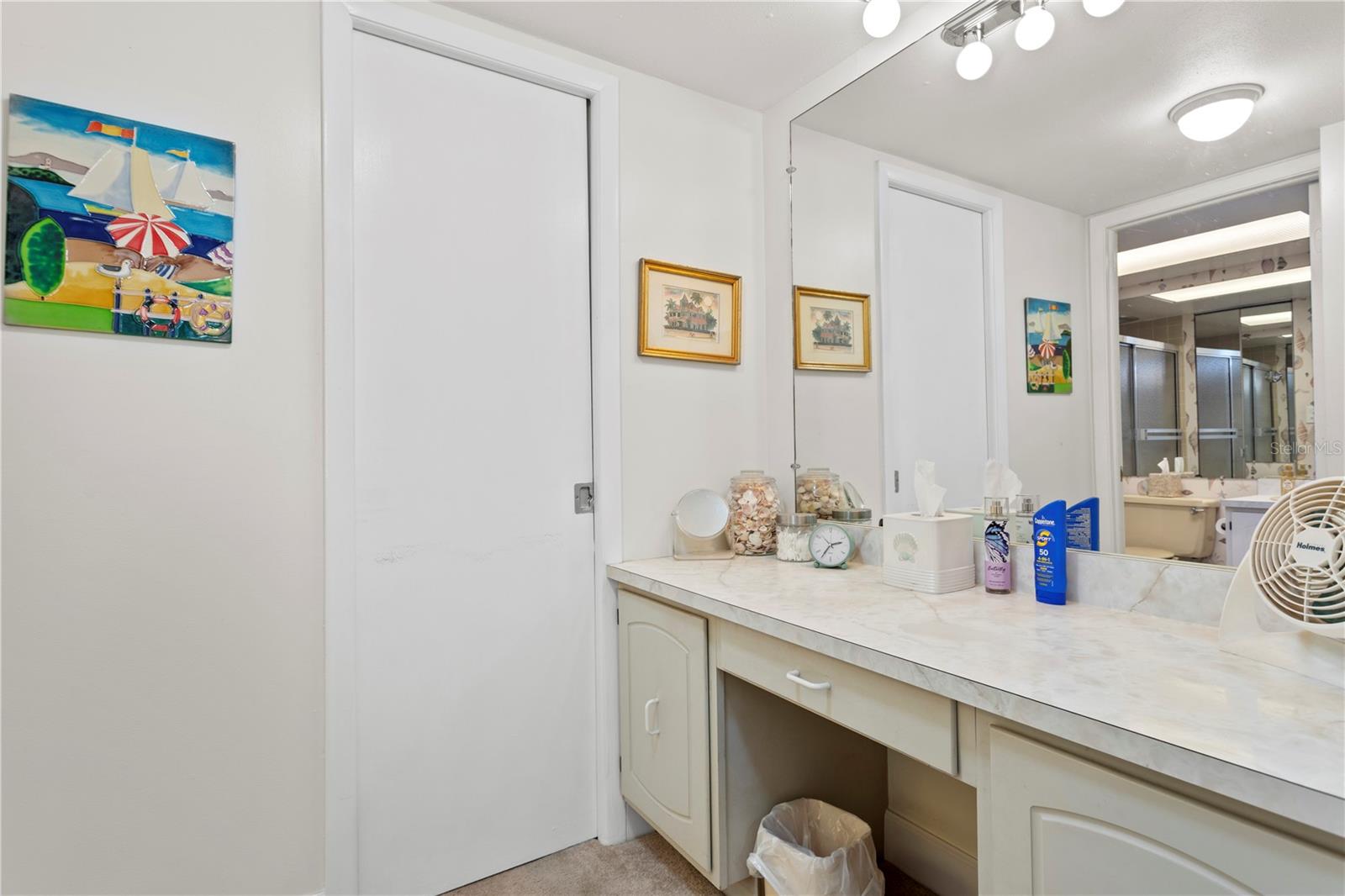 Image 24 of 35 For 17920 Gulf Boulevard 1102