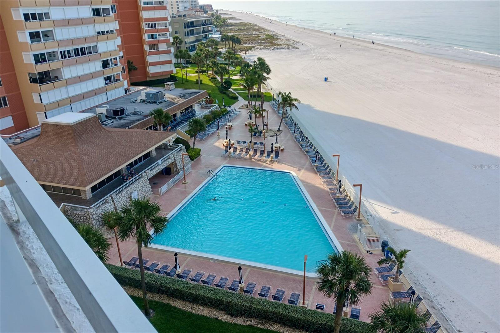 Image 31 of 35 For 17920 Gulf Boulevard 1102