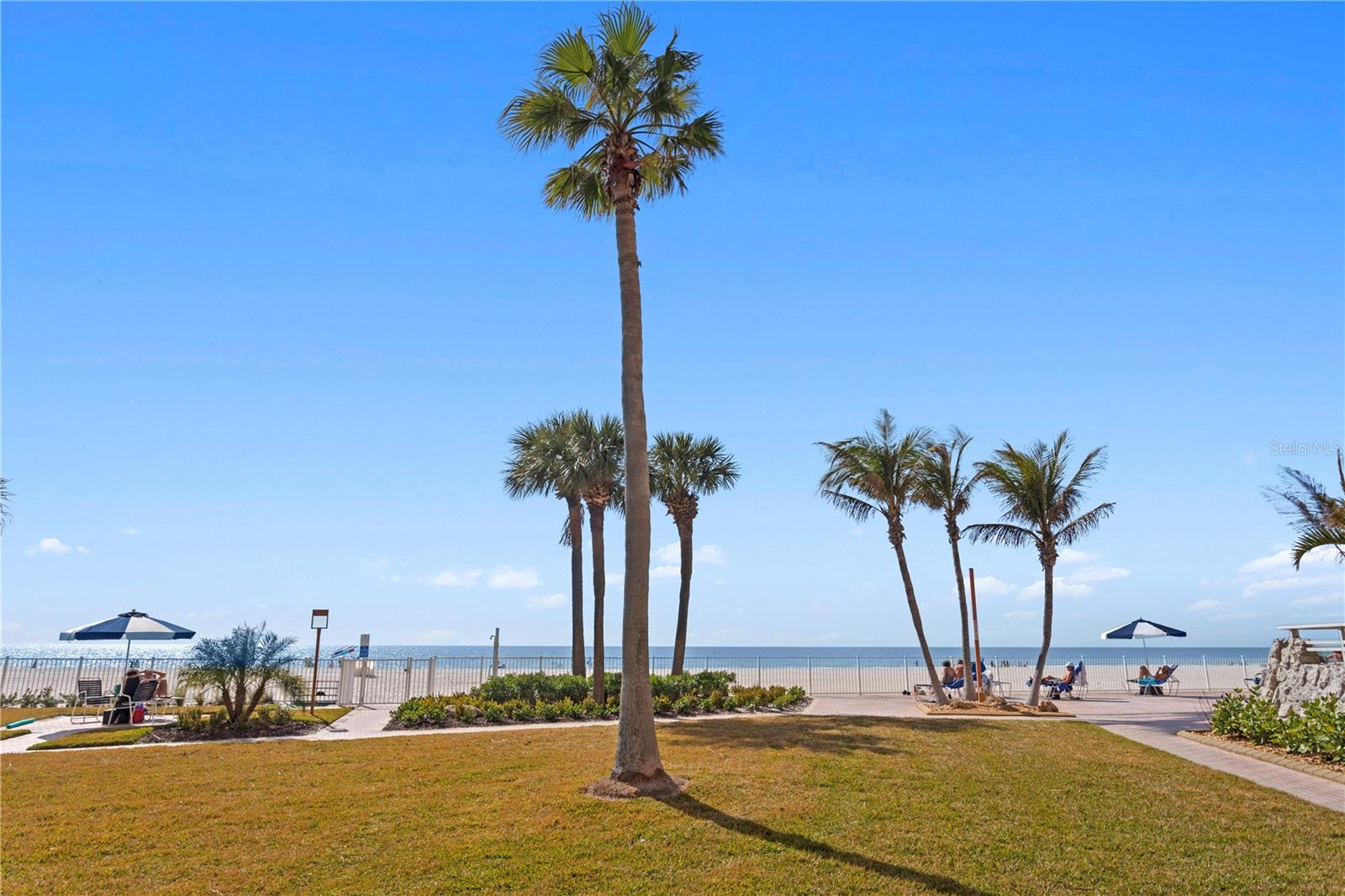 Image 32 of 35 For 17920 Gulf Boulevard 1102