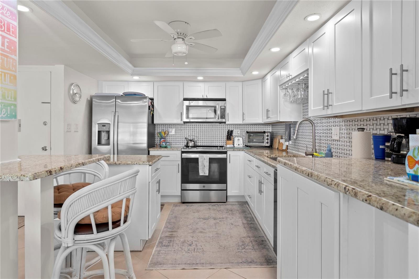 Image 8 of 35 For 17920 Gulf Boulevard 1102