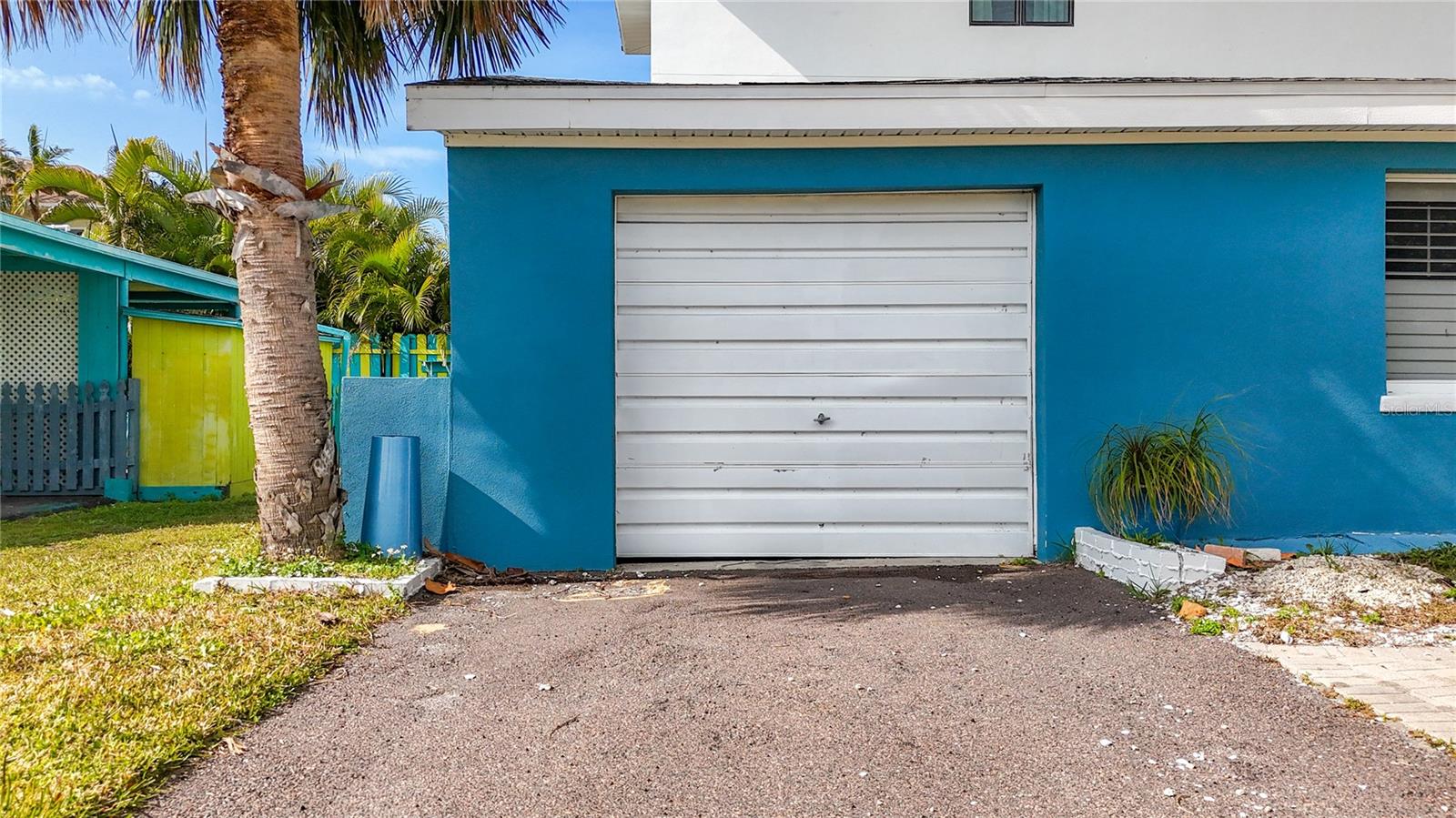 Image 10 of 52 For 18012 4th Street E