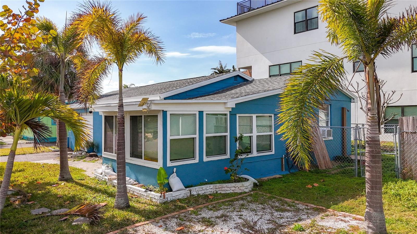 Image 41 of 52 For 18012 4th Street E