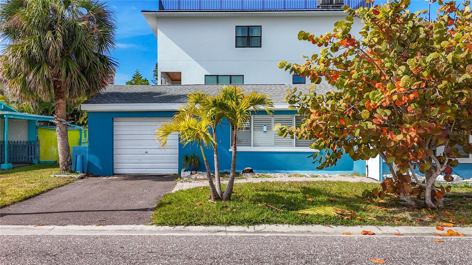 Image 8 of 52 For 18012 4th Street E