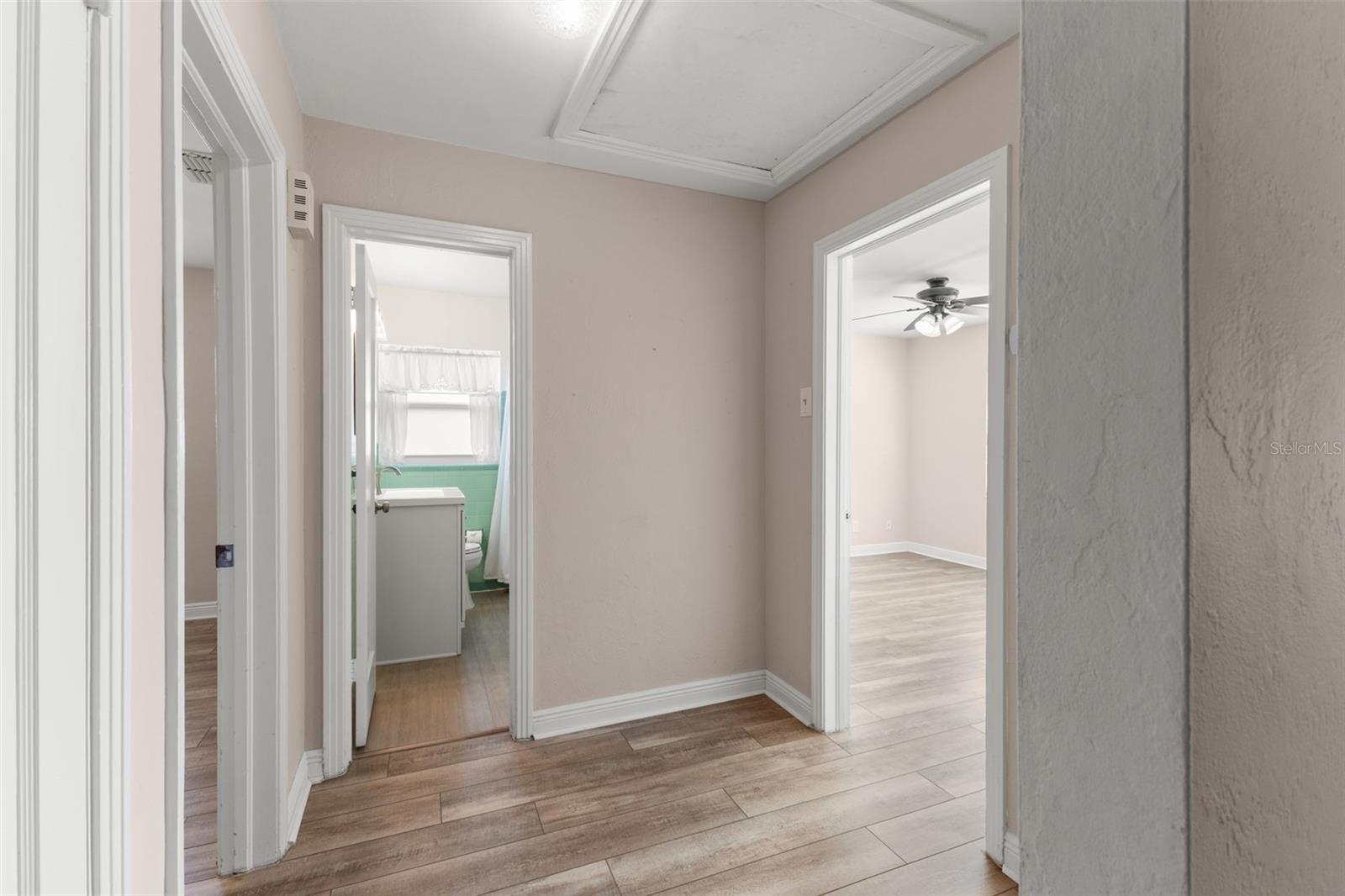 Image 27 of 41 For 811 40th Avenue N