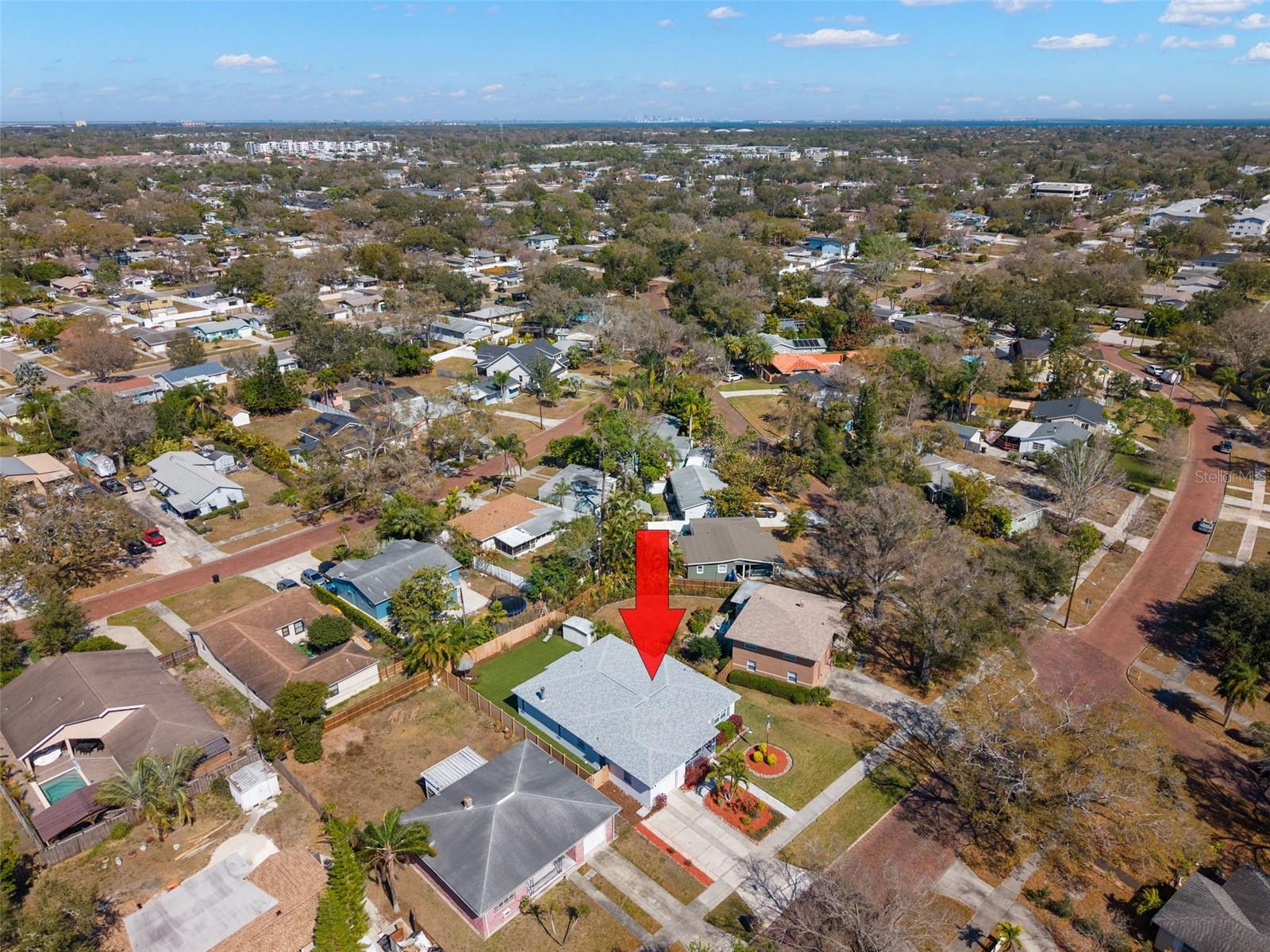 Image 35 of 41 For 811 40th Avenue N