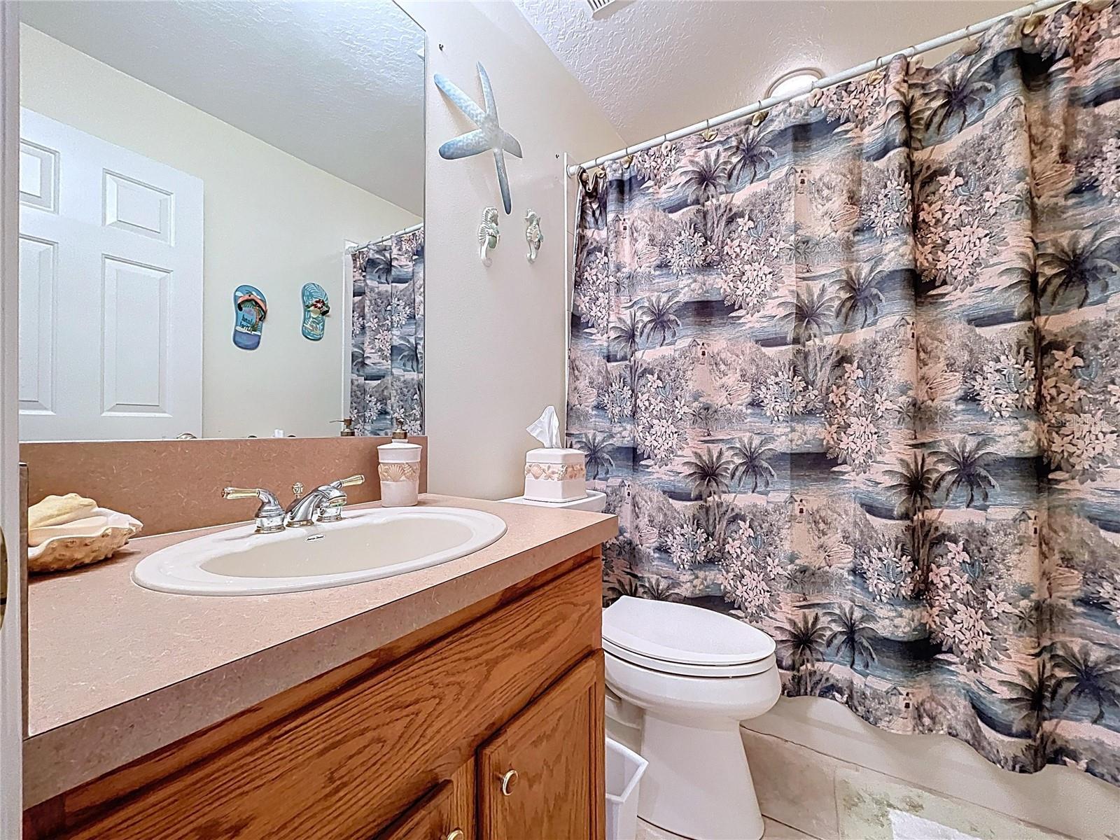 Image 32 of 63 For 11273 Kapok Grand Circle