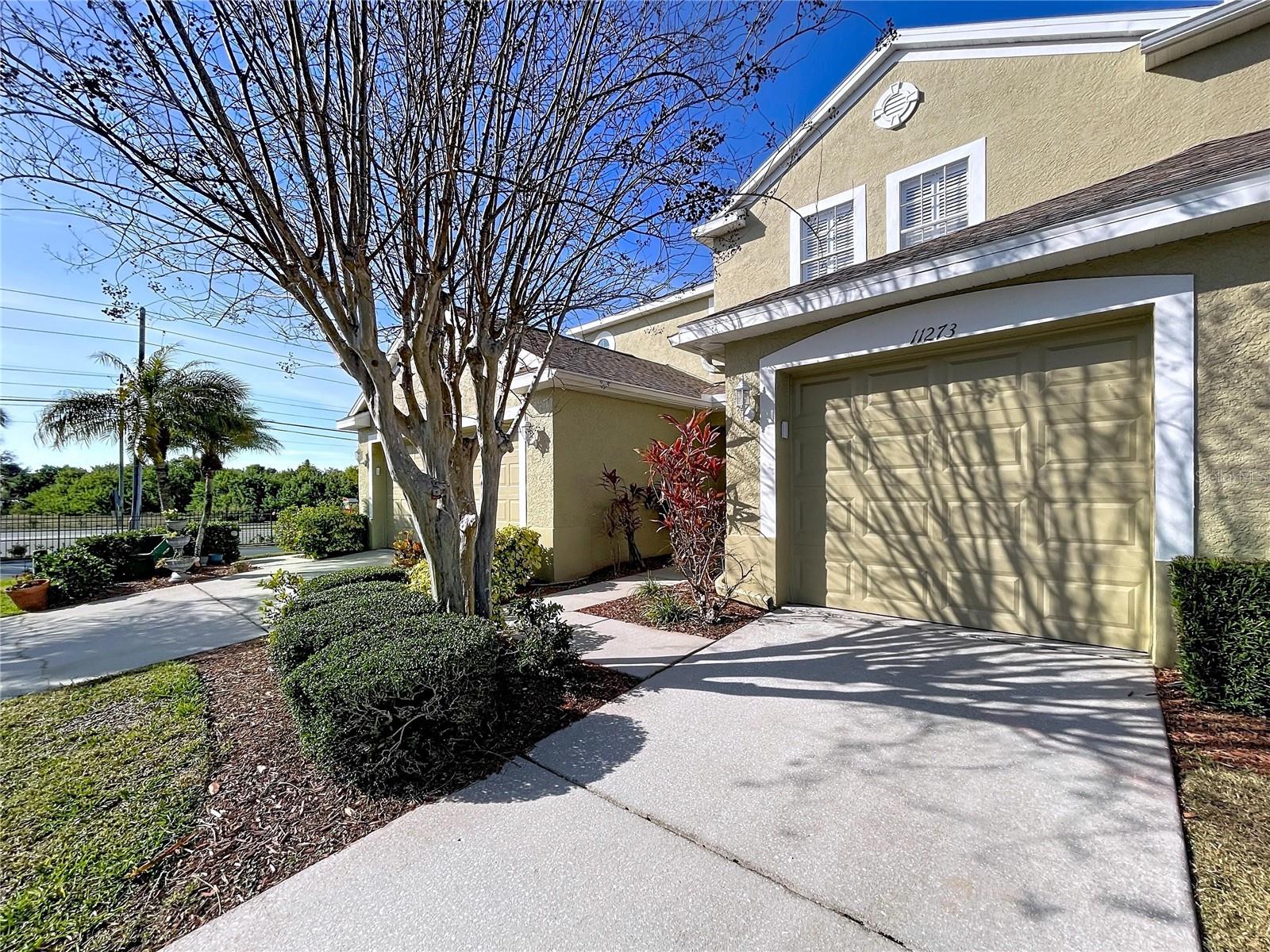 Image 45 of 63 For 11273 Kapok Grand Circle