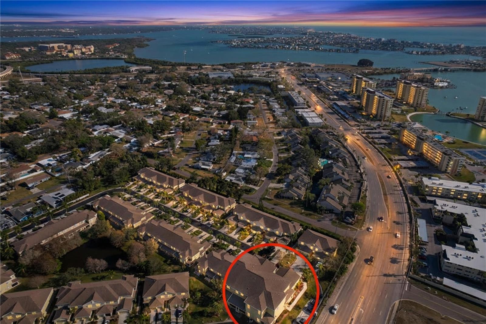 Image 52 of 63 For 11273 Kapok Grand Circle