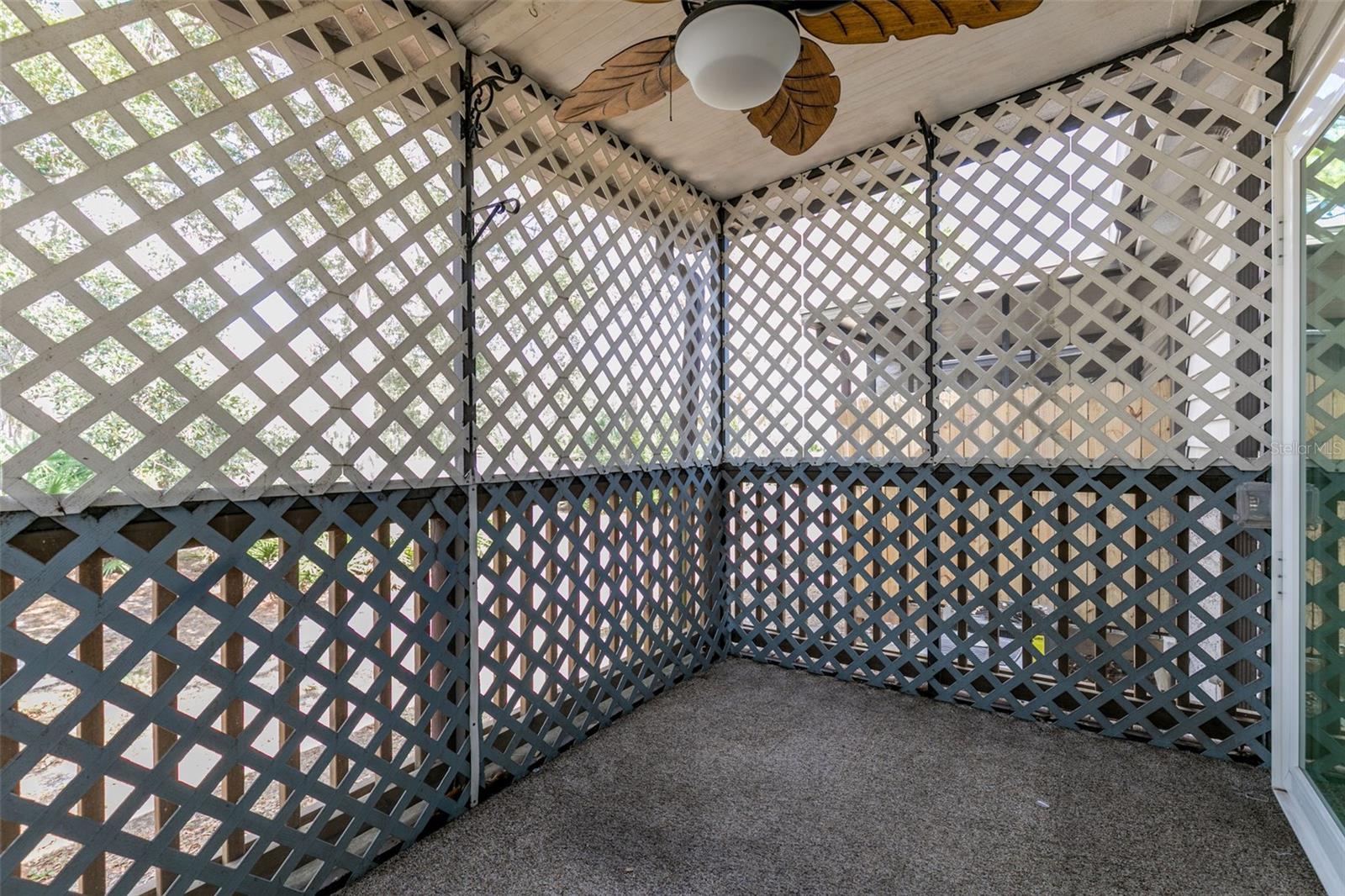 Image 15 of 53 For 6363 93rd Terrace N 4507