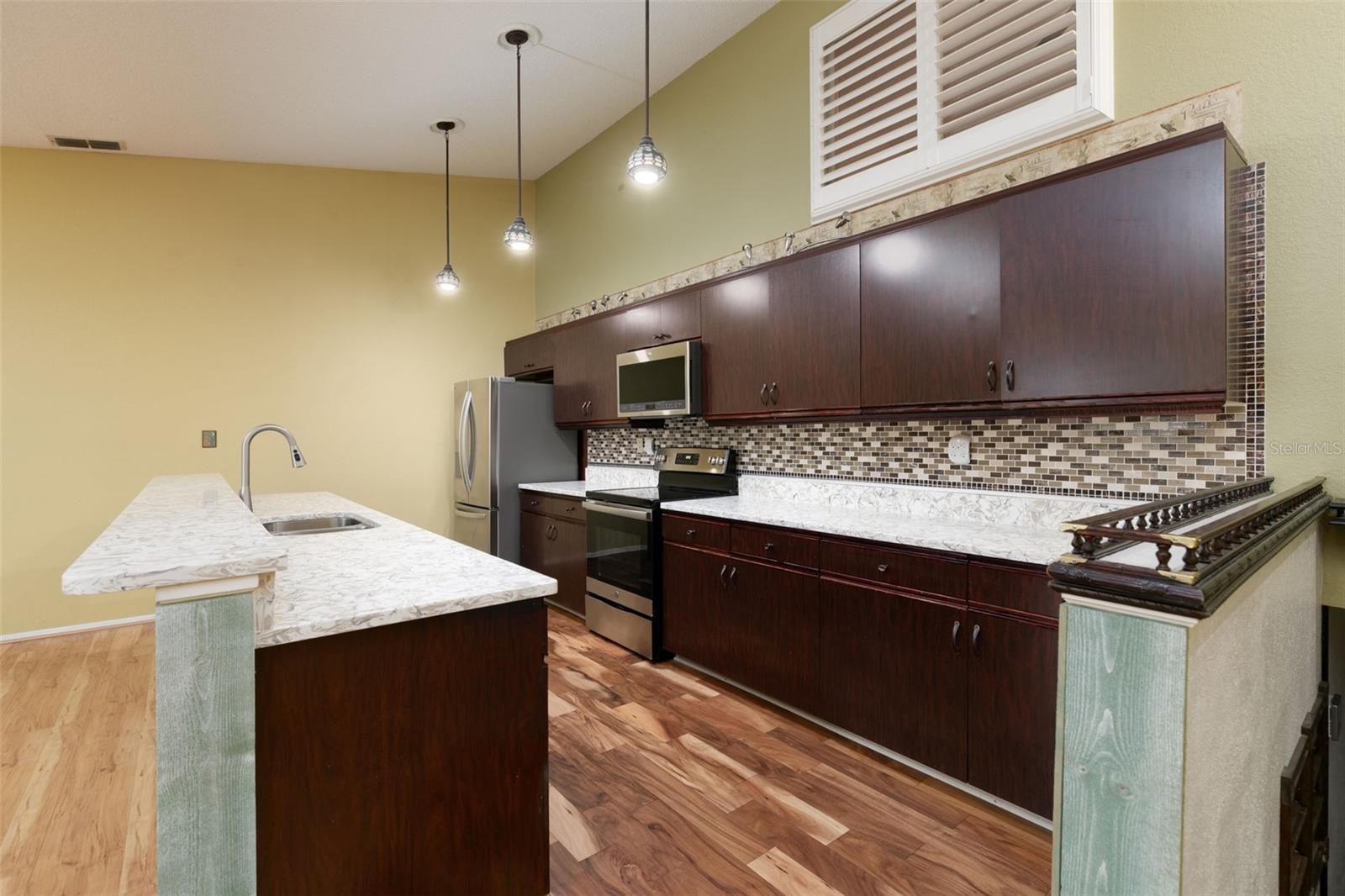 Image 2 of 53 For 6363 93rd Terrace N 4507