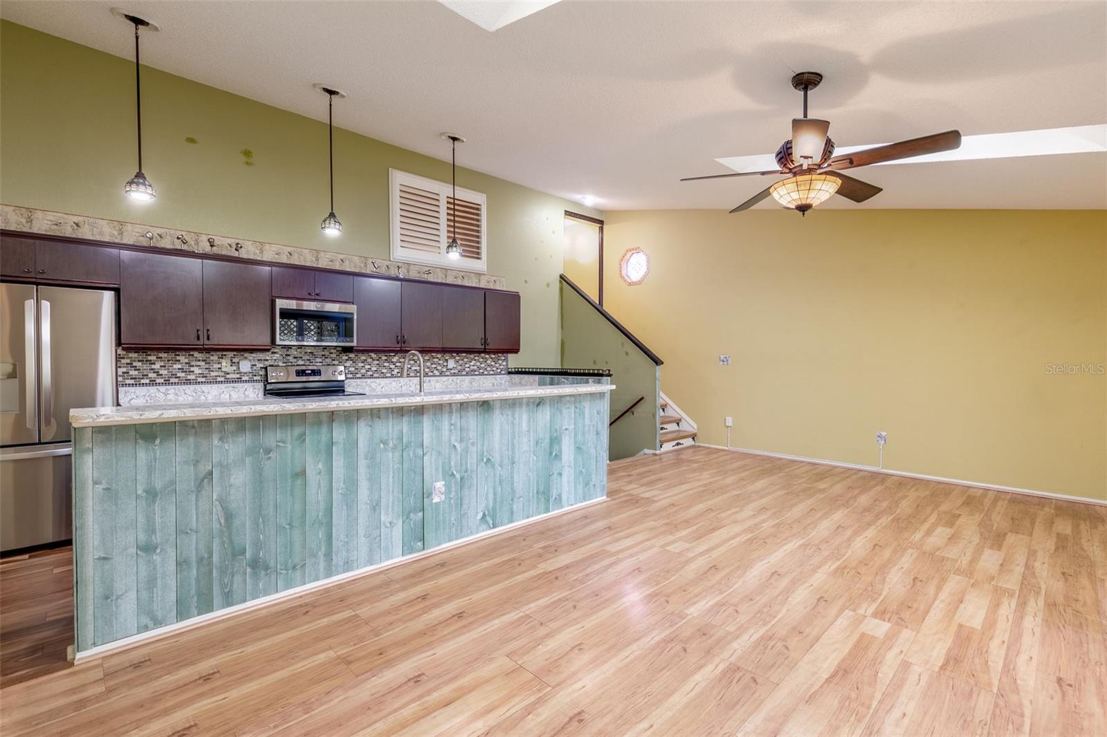 Image 7 of 53 For 6363 93rd Terrace N 4507