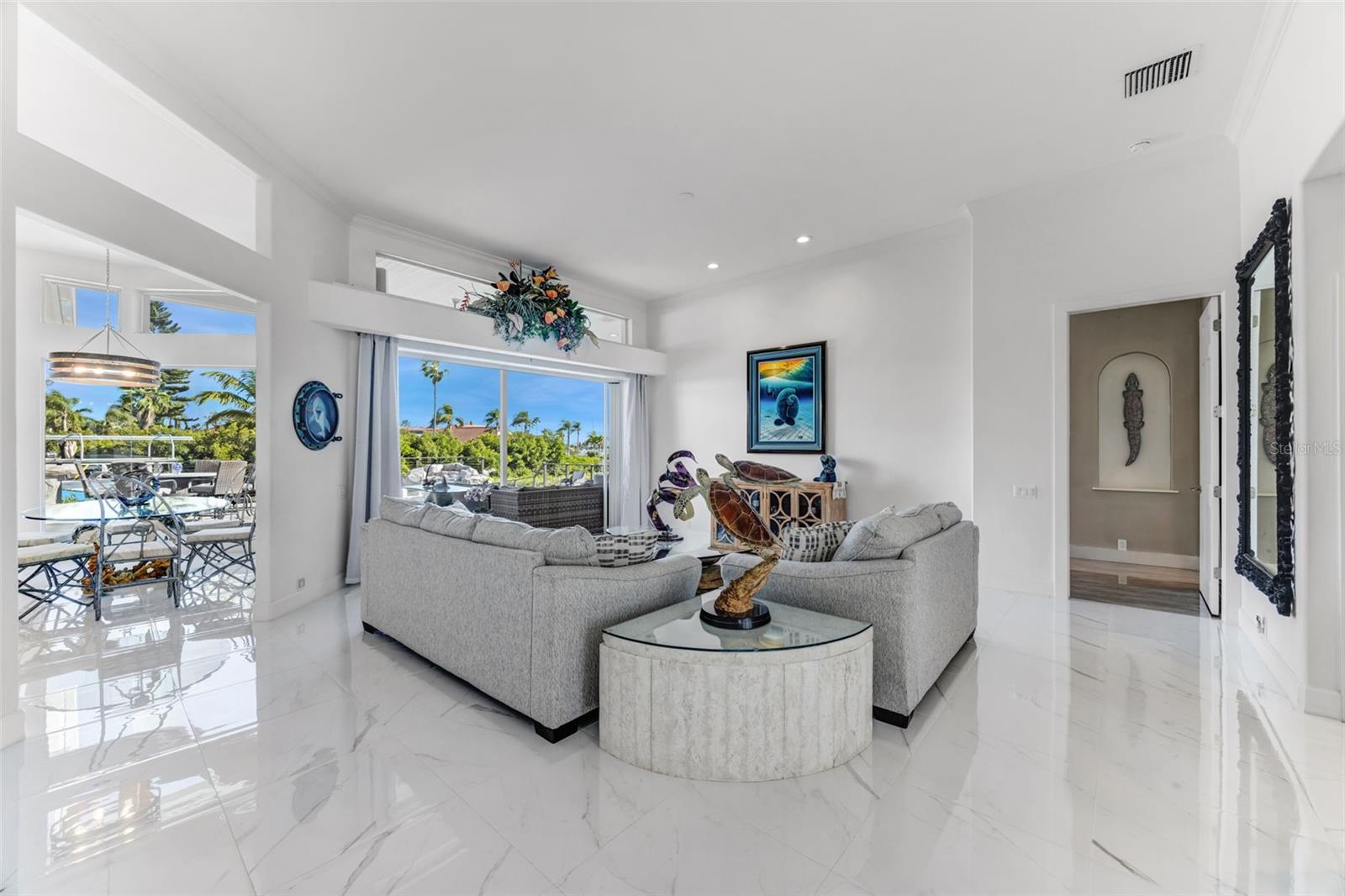 Image 11 of 73 For 1307 Alhambra Drive